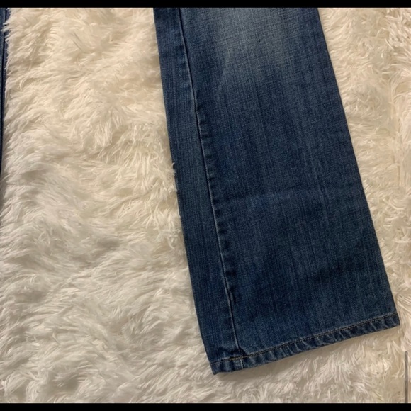 I really love this jeans, but is not my size 😳 - Picture 11 of 13